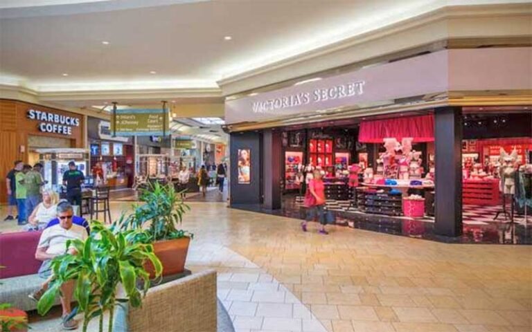 Shopping in Naples- Coastland Center in Naples, Florida