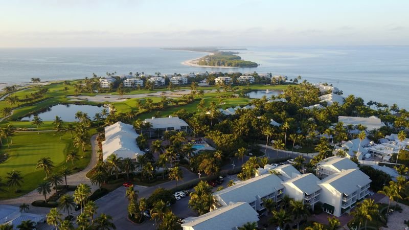 Shopping in Sanibel Island, Florida A Guide to Boutiques, Galleries & Island Treasures