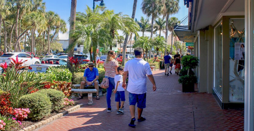 St. Armands Circle in Siesta Key, Florida