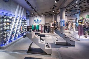 Shopping in Adidas (2)