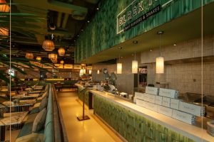 shopping in riyadh - kingdom centre mall